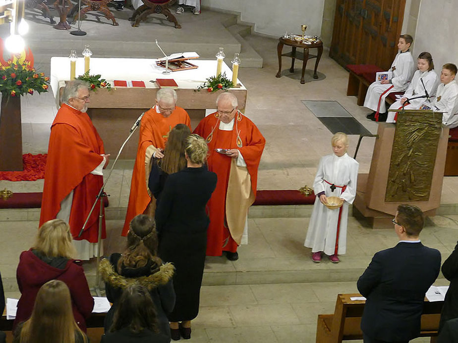 Firmung 2017 in Naumburg (Foto: Karl-Franz Thiede)